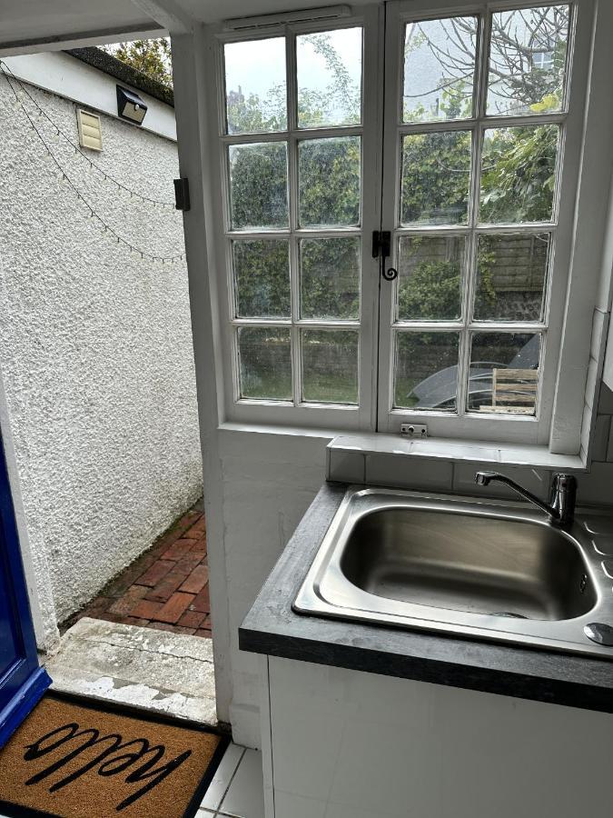 Amazing Apartment, Private Garden, Off Street Parking Hove Extérieur photo
